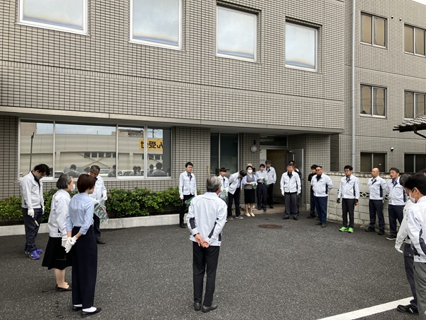 総ぐるみ運動