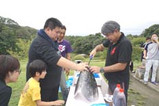 【マグロ解体（カマ）】