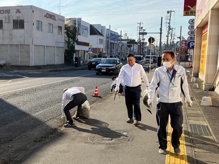 総ぐるみ運動